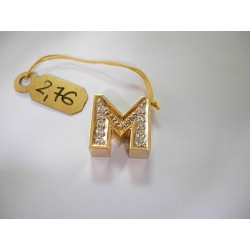 Złota literka M z cyrkoniami id: 153